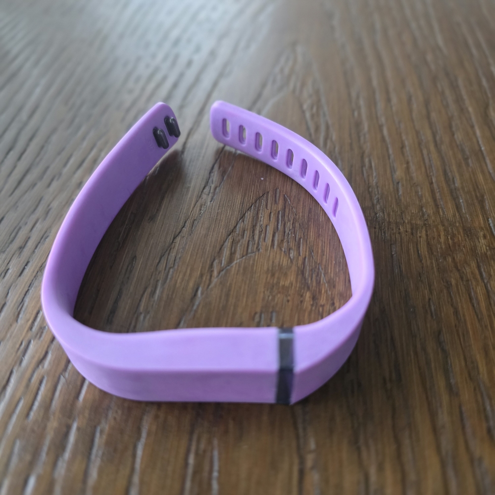 Fitbit Flex Wireless Activity and Sleep Tracker Wristbands No Charger. - Picture 6 of 9